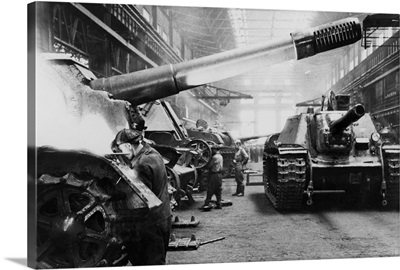 Soviets Assembling Tanks At Soviet Plant In Urals