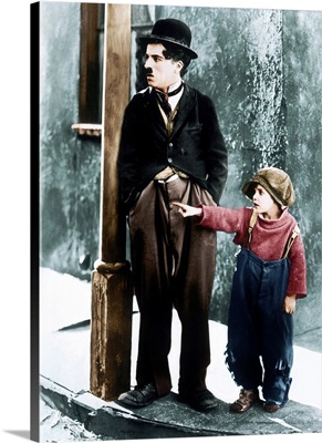 The Kid, (From Left): Charles Chaplin, Jackie Coogan, 1921
