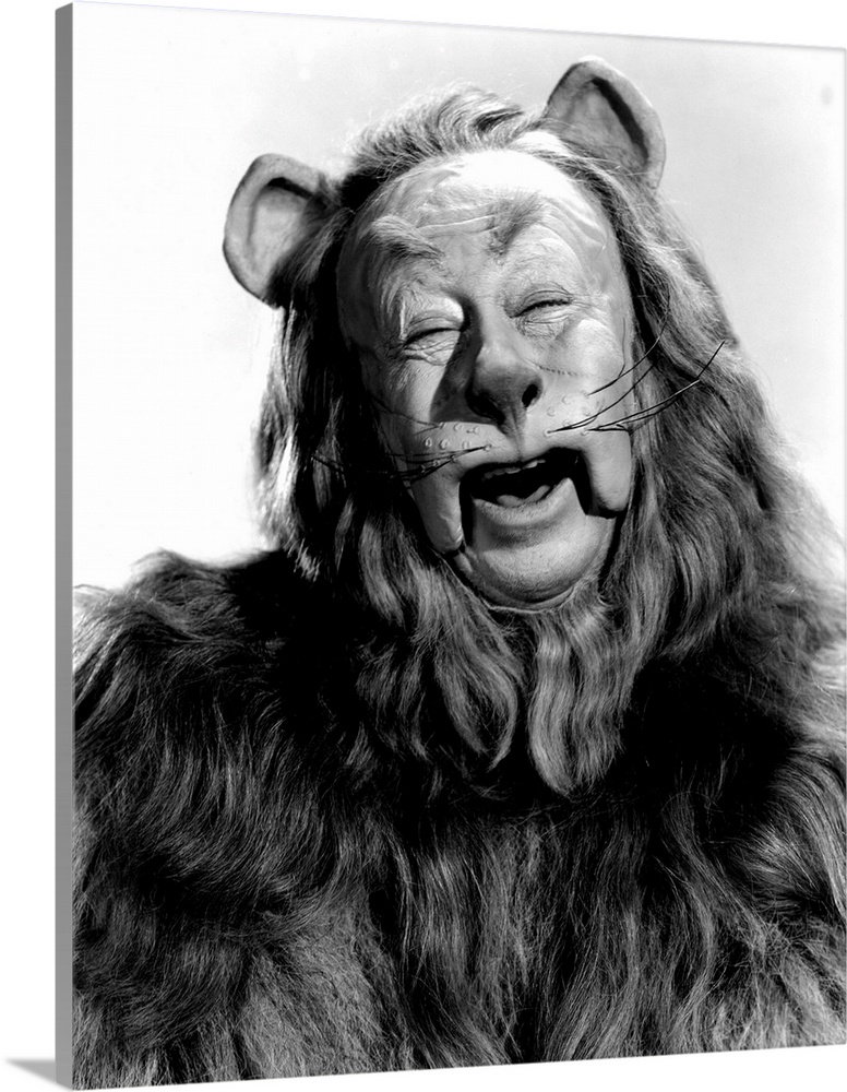 THE WIZARD OF OZ, Bert Lahr as the Cowardly Lion, 1939.