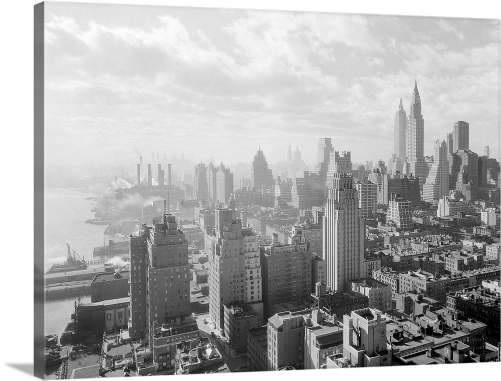 View of Midtown Manhattan from the 27th floor of 'River House', a prestigious apartment building. Dec. 15, 1931. At this t...