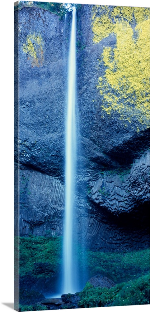 Tall photograph of Latourell Falls in Oregon.