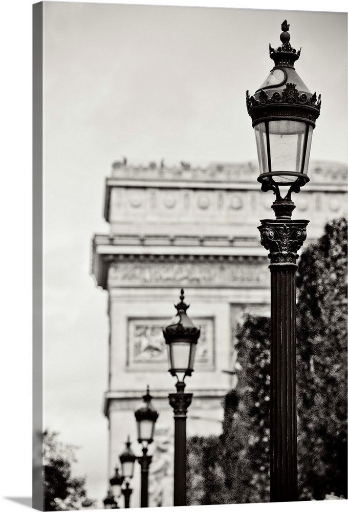 Parisian Lightposts BW I