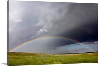 A rainbow over the western Nebraskan prairie