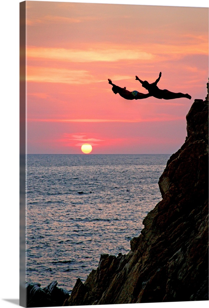Acapulco Cliff Divers At Sunset