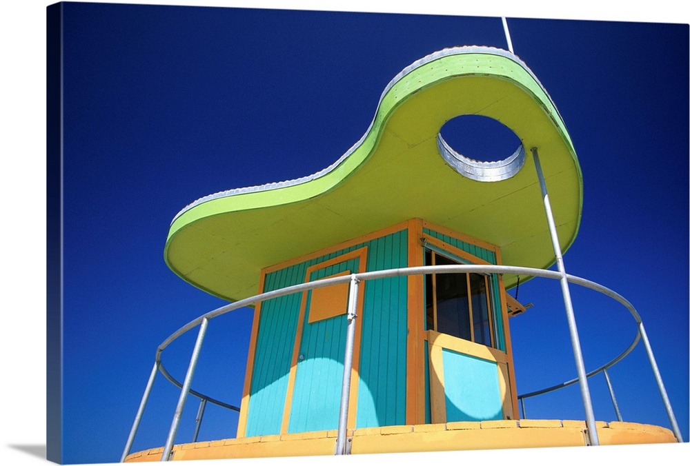 Art Deco Lifeguard Station, South Beach, Miami, FLorida, USA.Lifeguard Hut, Art Deco, Vibrant Color, Beach, Architecture, ...