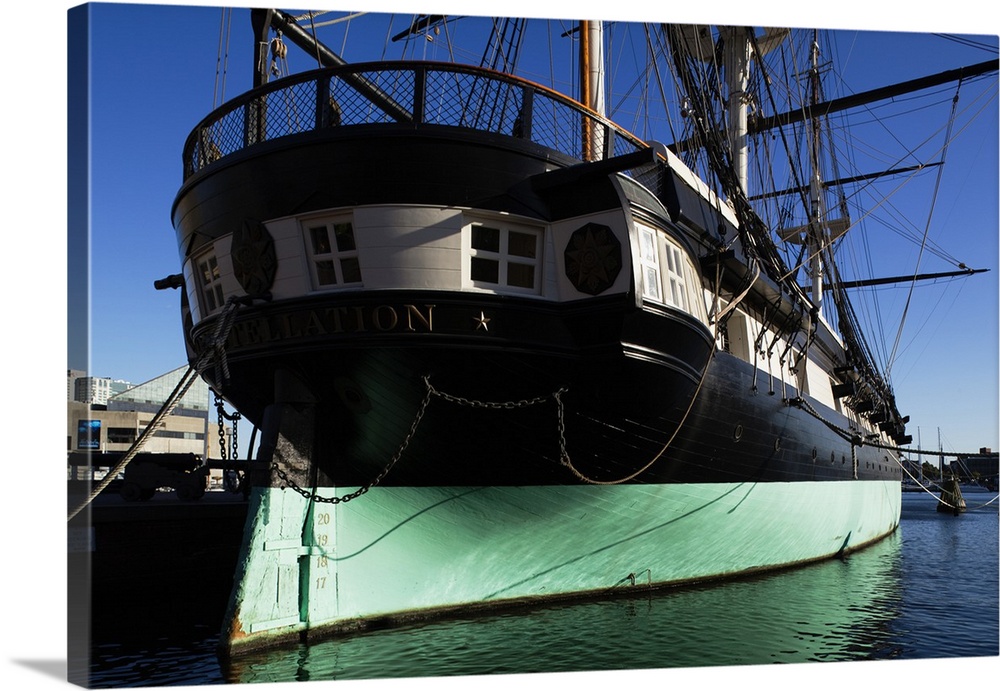 USA, Maryland, Baltimore, Inner Harbor, USS Constellation, historic ship.