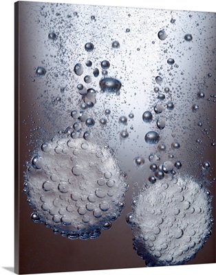 Bicarbonate of soda tablets in water