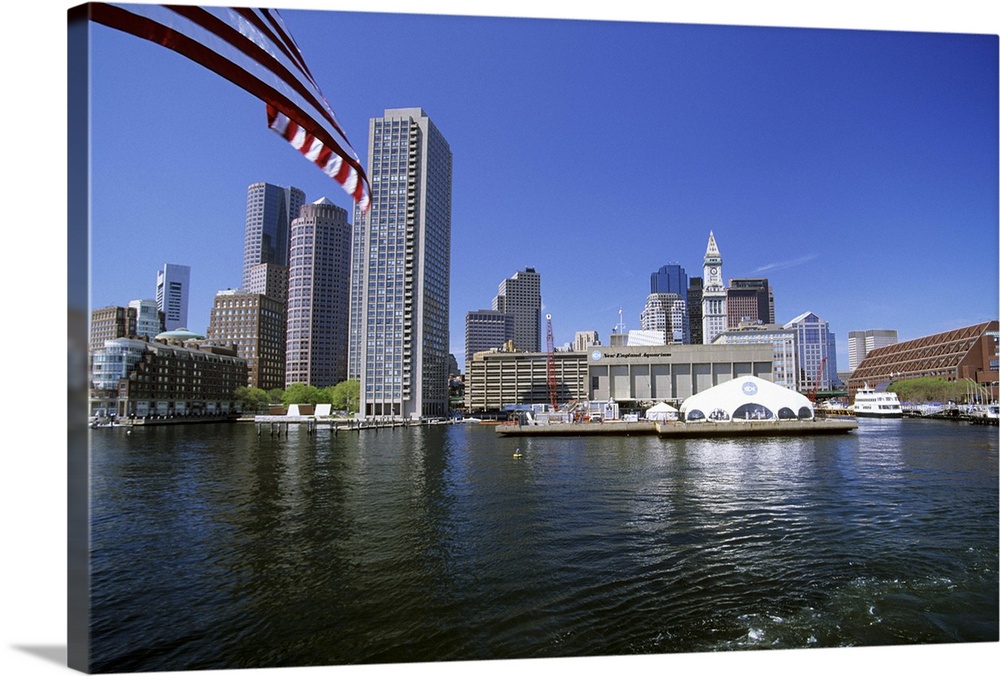 USA, Massachusetts, Boston skyline and Financial District from across harbour