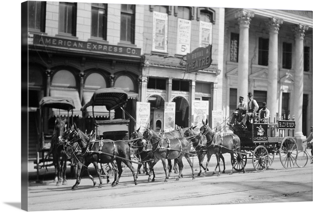 ca. 1900, Houston, Texas, USA --- Budweiser Beer Wagon --- Image by .. Photo Collection Alexander Alland, Sr./CORBIS