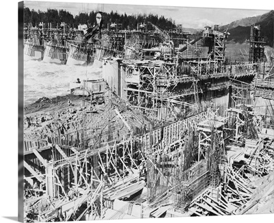 Building Bonneville Spillway dam, Washington