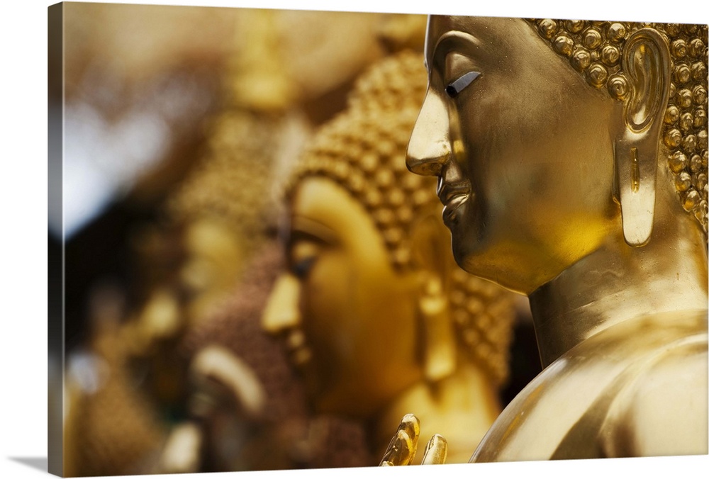 Buddhas In A Row At Doi Sutep Temple