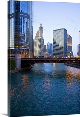 Chicago river and skyscrapers, Illinois