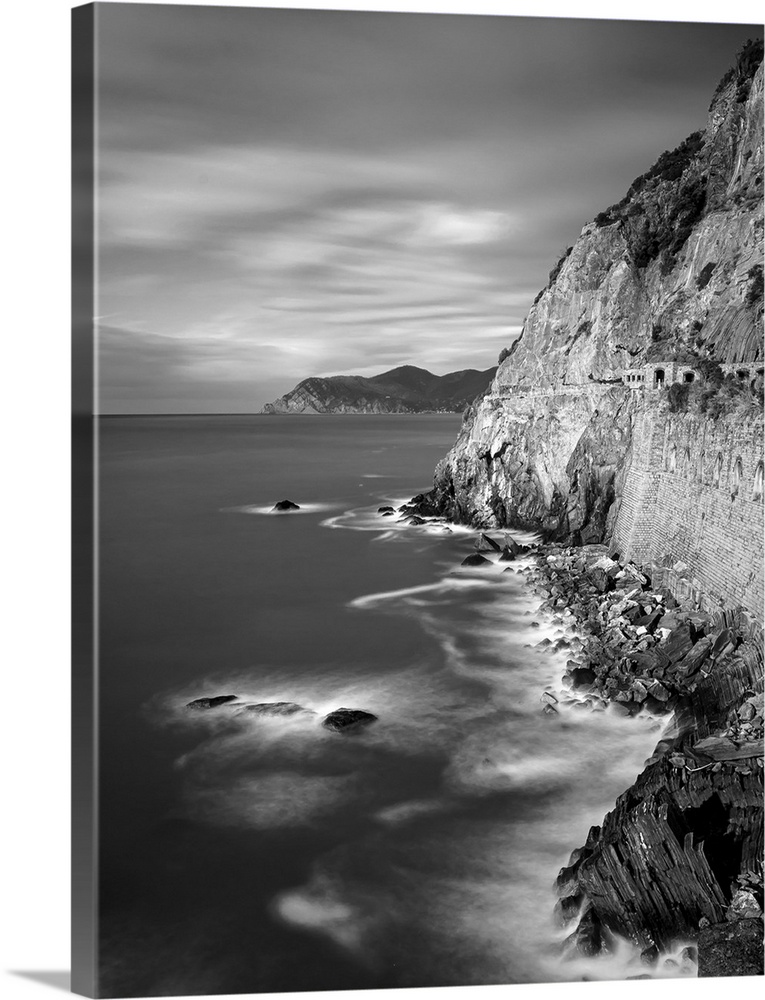 Long exposure shot at Cinque Terre, Italy