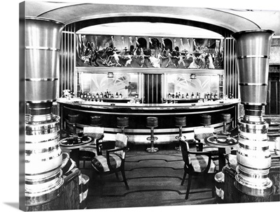 Cocktail Bar On SS Queen Mary