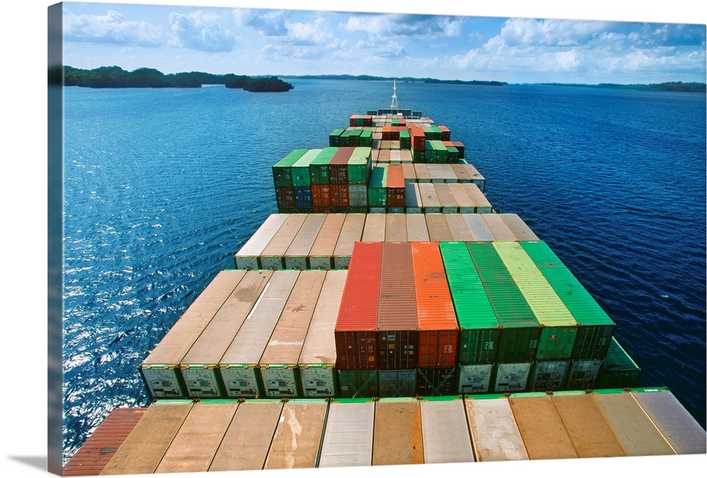 Container ship passing through Gatun Lake, Panama Canal, Panama, Central America, Latin America.