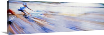 Cycle race (blurred motion)