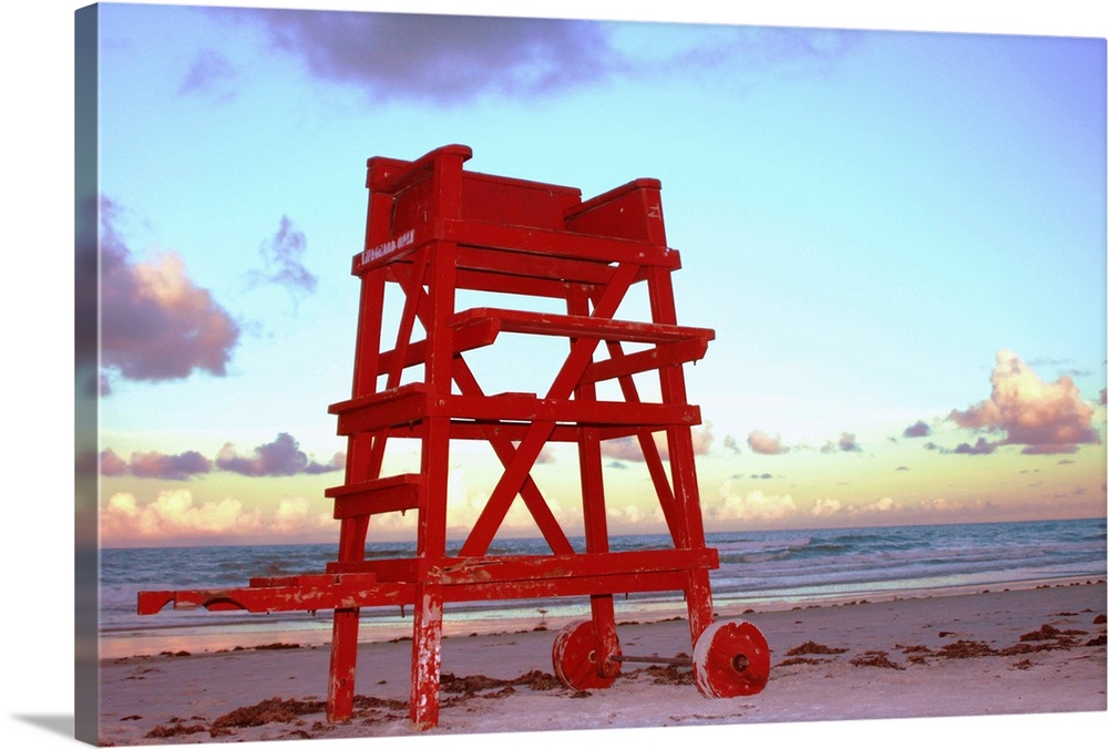 2007, Daytona Beach Florida.  Atlantic Ocean Beach, Lifeguard Stand, Empty, deserted, sunset, sundown, ocean.