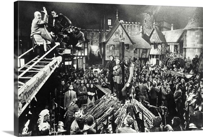 Director Otto Preminger filming a scene from Saint Joan