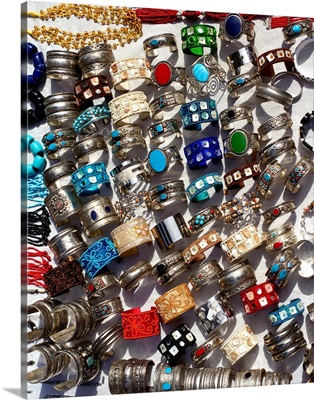 Display of bracelets made of silver and semi-precious stones