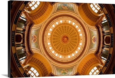 Dome In The Wisconsin State Capitol