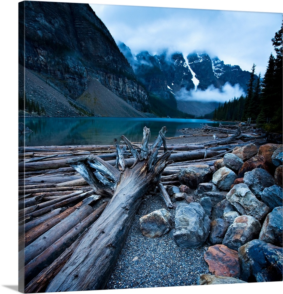 Dusk at Moraine Lake, Banff National Park, Alberta, Canada