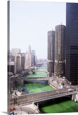 Dying Chicago River Green for St. Patrick's Day