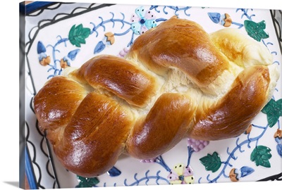 Egg bread on challah plate