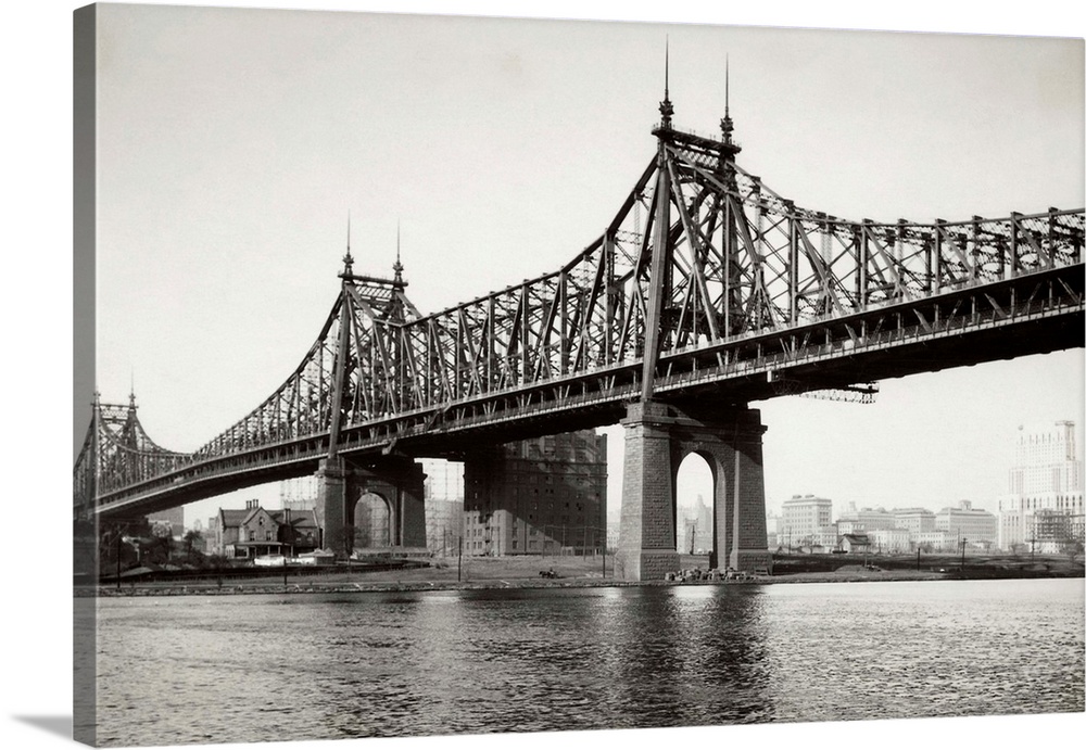 Photo shows the Queensboro Bridge, the busiest bridge in the world, connecting Manhattan Island with Long Island.