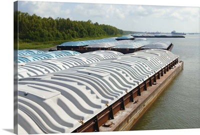 Grain barges on the Mississippi river