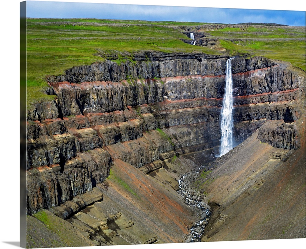 Dropping 118 meters, Hengifoss (Hanging Waterfall in Icelandic) is the third tallest waterfall in all of Iceland.