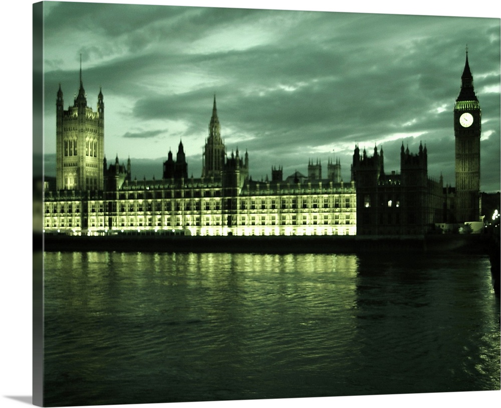 Houses of Parliament and Big Ben in London, England