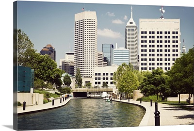 Indiana, Indianapolis, View of canal and skyscrapers