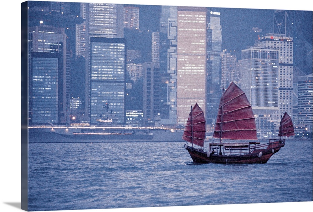Junk ship in Hong Kong harbor