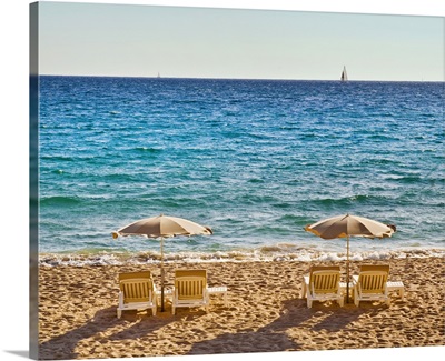 La Croisette Beach is the main beach in Cannes.