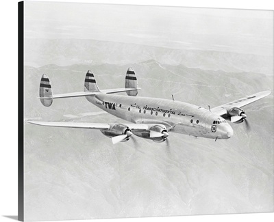Lockheed Constellation, one of the fastest planes to cross the continent
