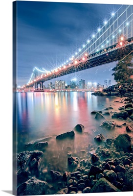 Manhattan Bridge from the park in Brooklyn, New York City