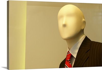 Mannequin in storefront in Zurich