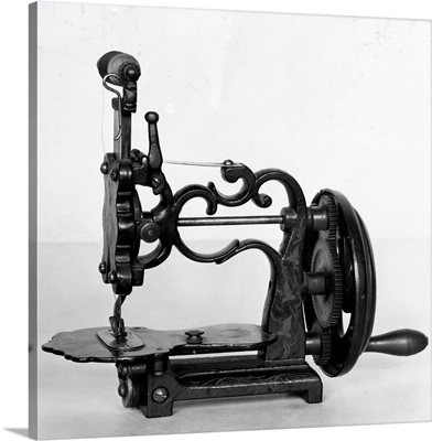 Manual Sewing Machine