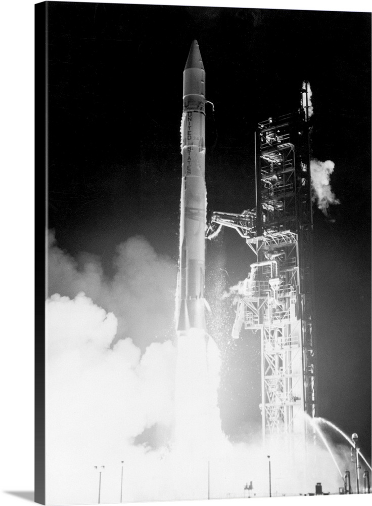 11/3/1973-Kennedy Space Center, FL- The Mariner spacecraft, about 500 kilograms, including 78 kilograms of scientific equi...