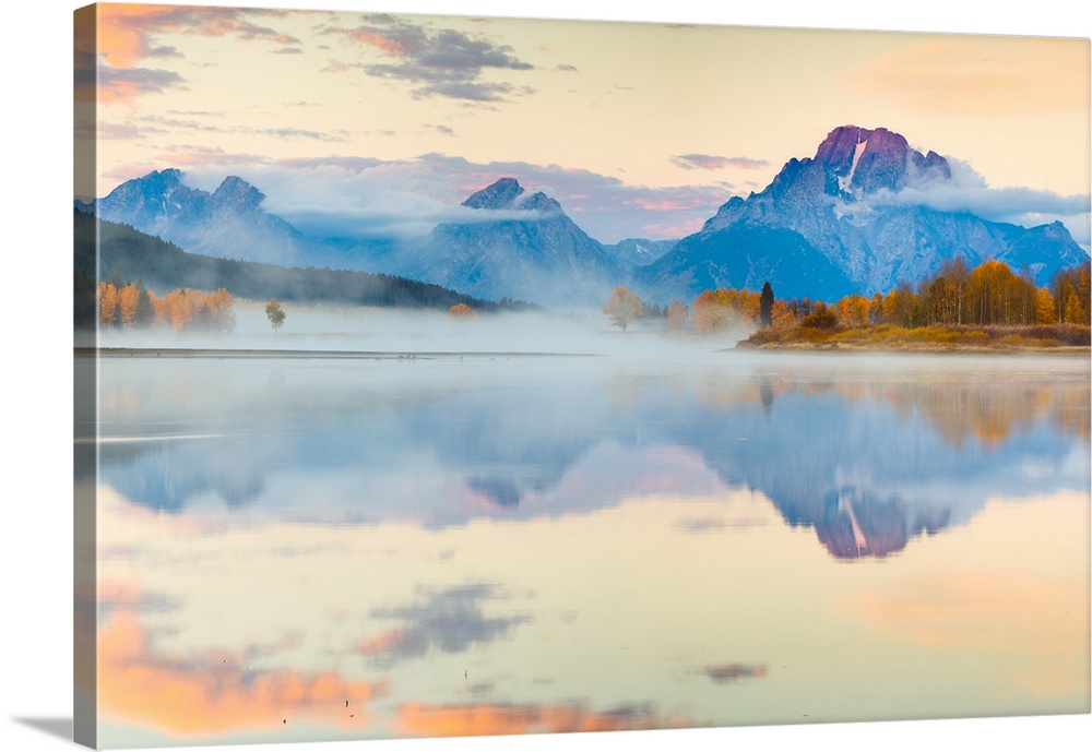 Sunrise at Oxbow Bend, Grand Teton National Park.