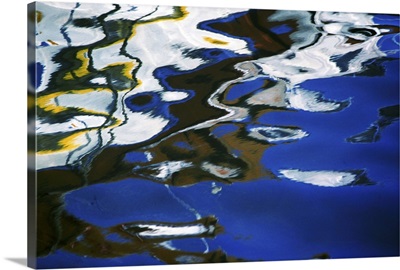 Multi colored pattern on water surface, full frame
