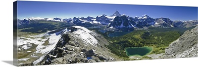 Nub peak panorama, Canada