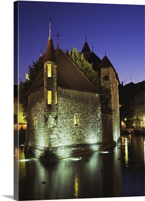 Palais de l'Isle museum in Annecy, France at night