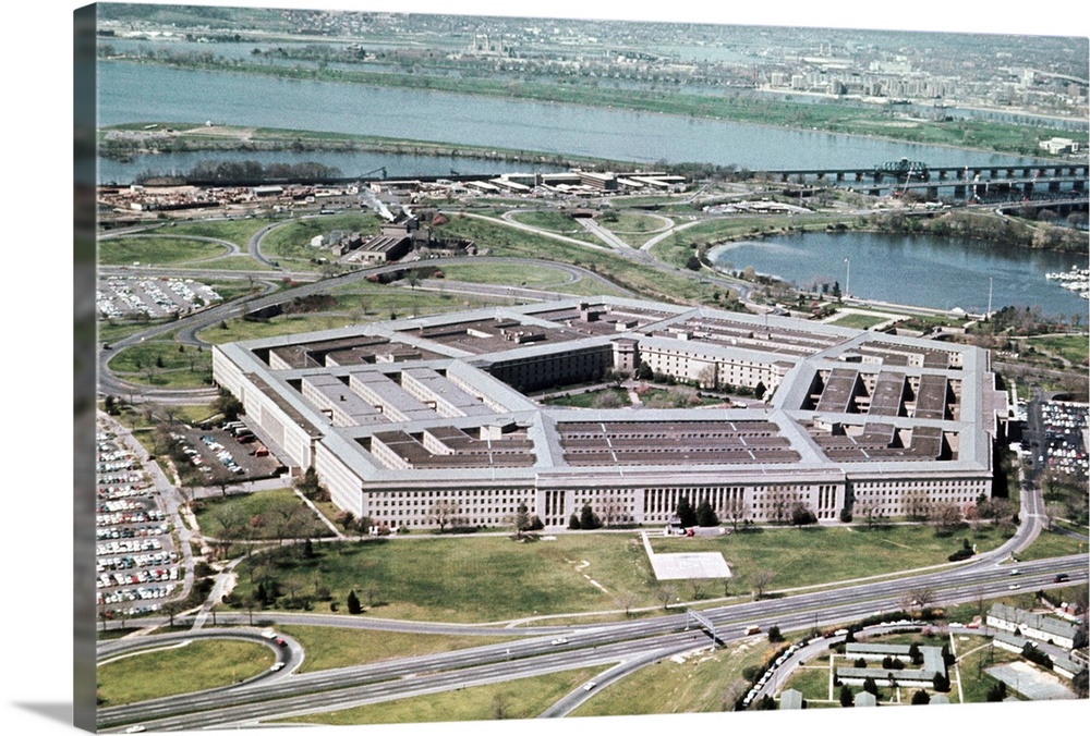 1968-Washington, DC: Exterior aerial view of the Pentagon.