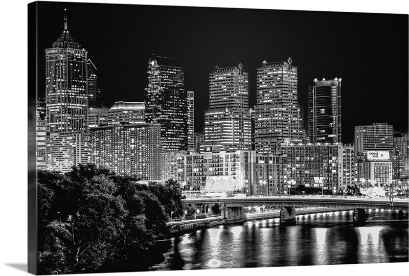 Philadelphia Skyline Black | Great Big Canvas