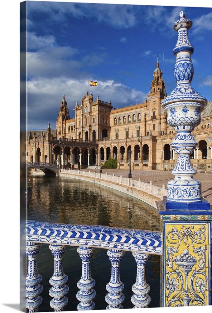 Spain, Andalucia Region, Seville Province, Seville, buildings of the Plaza Espana