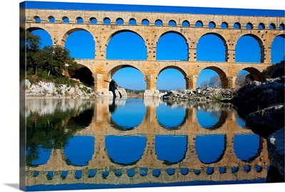 Pont Du Gard And Gard River