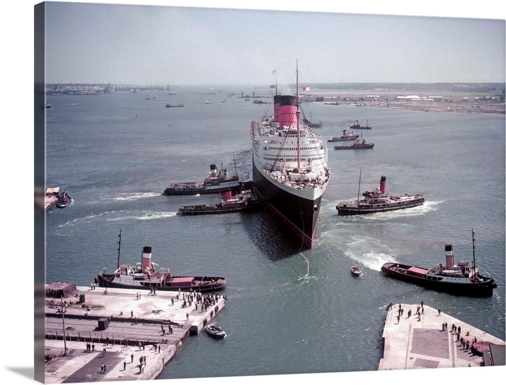 The RMS Queen Elizabeth in Southampton Harbor.