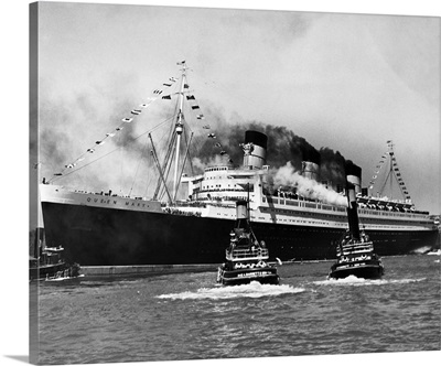 Queen Mary Surrounded By Smaller Boats