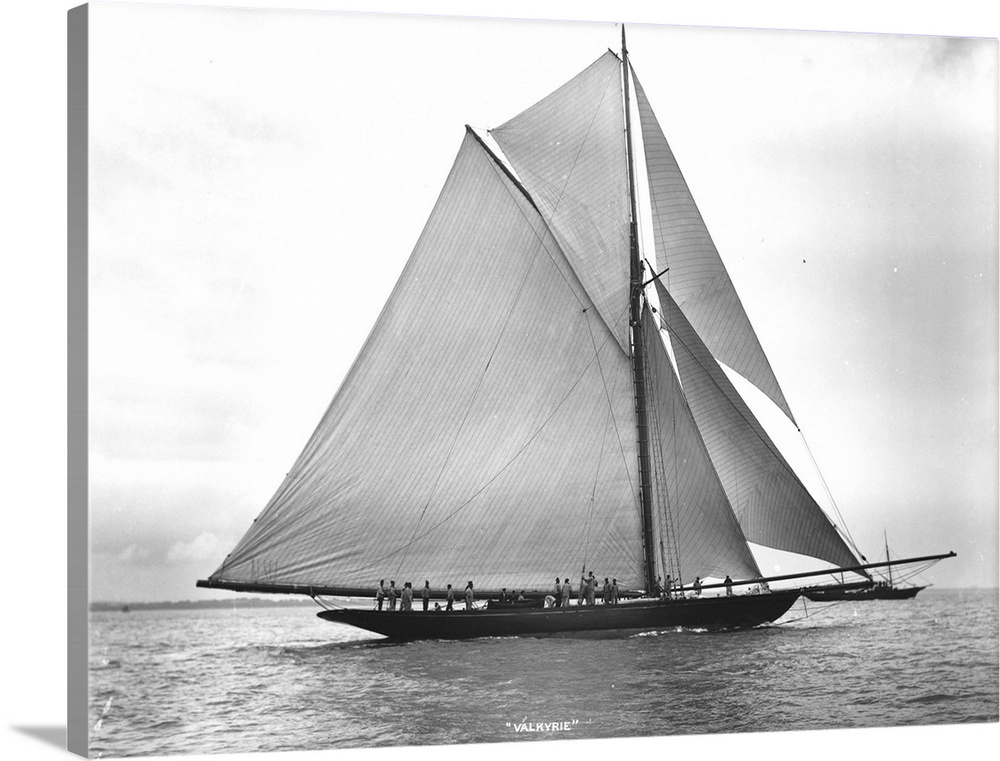 ca. 1893 --- Sailing Yacht Valkyrie --- Image by .. Hulton-Deutsch Collection/CORBIS